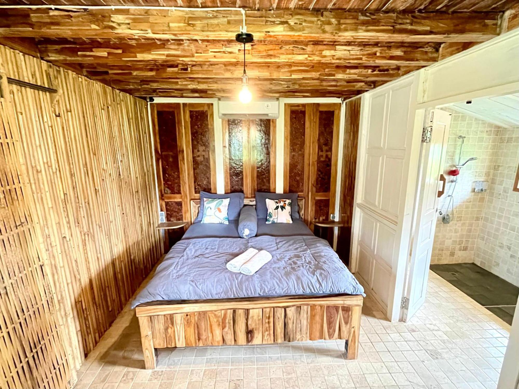 Pondok Is Oke Villa Scenic View Banyuwangi  Zewnętrze zdjęcie